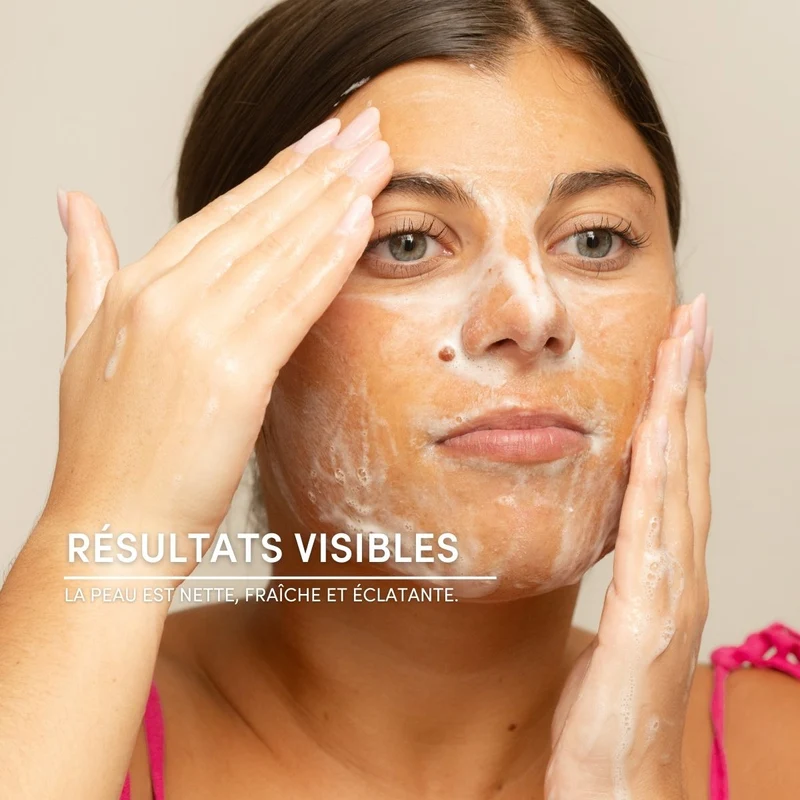 Gel Nettoyant Exfoliant
