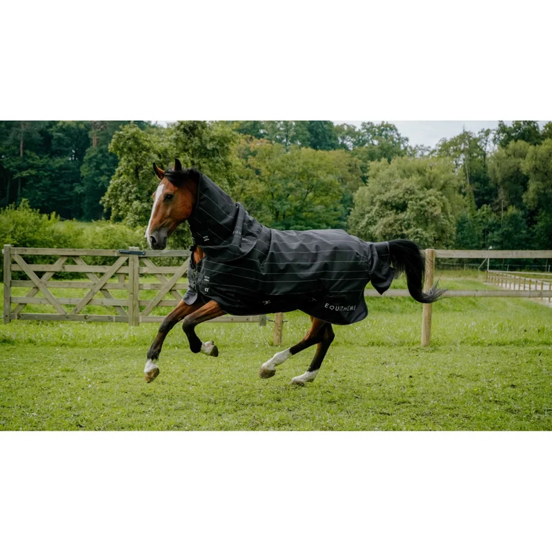 EQUITHÈME Couverture Imperméable Lumin 600D 50g Noir