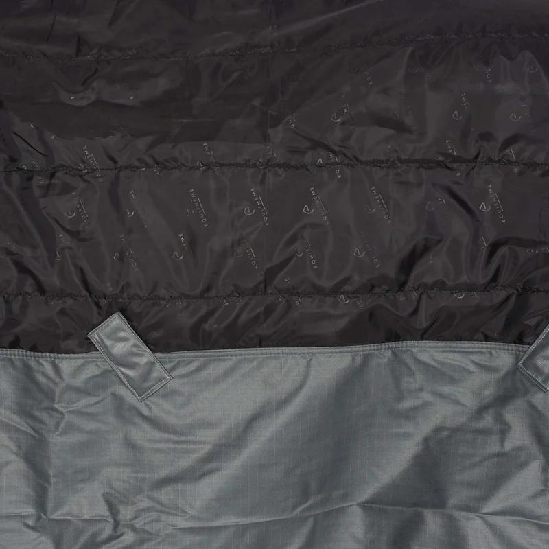 EQUITHÈME Couverture Imperméable Tyrex 600D Recyclé 0g Vert