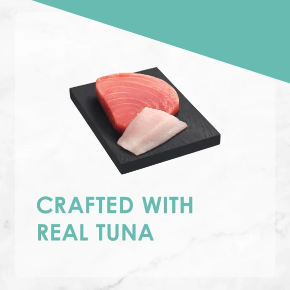 Fancy Feast Royale Tender Tuna Tossed with Whitebait Cat Wet Food 85G