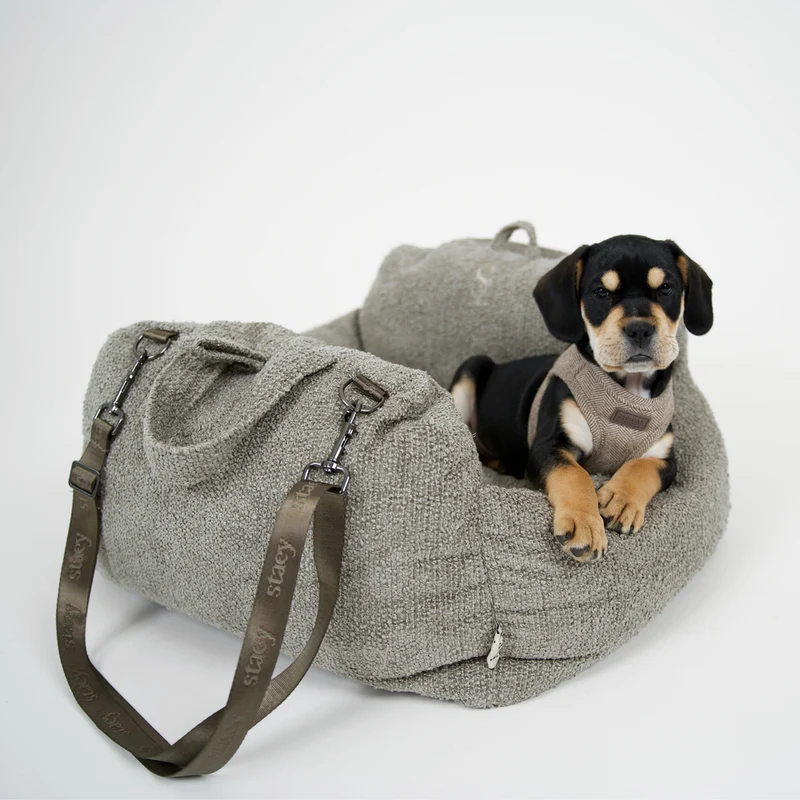 Siège Auto 2-en-1 pour Chien Tova Bouclé – Staey