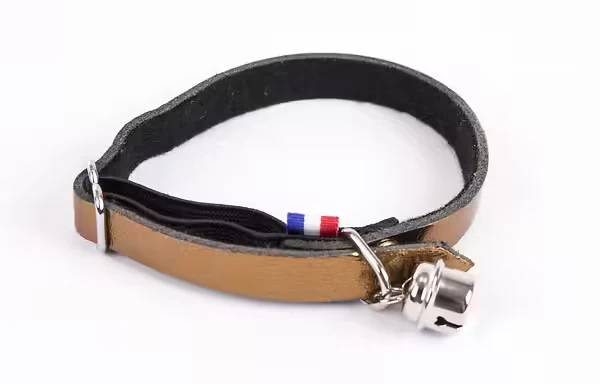 Martin Sellier - Chat Collier Dakota