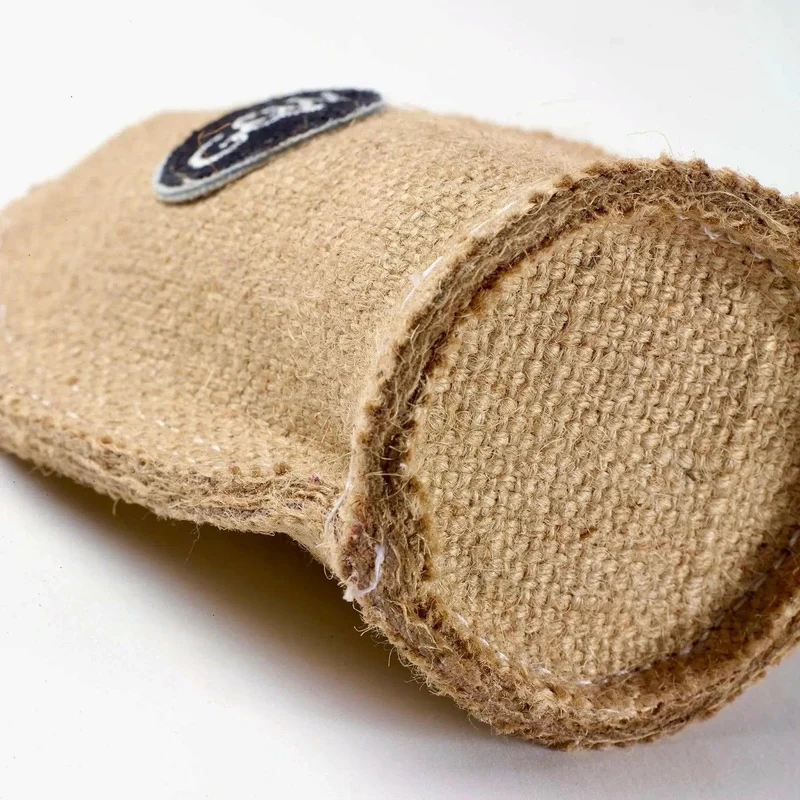 Jouet pour Chien en Jute “Eco Crinkler” – Green & Wild’
