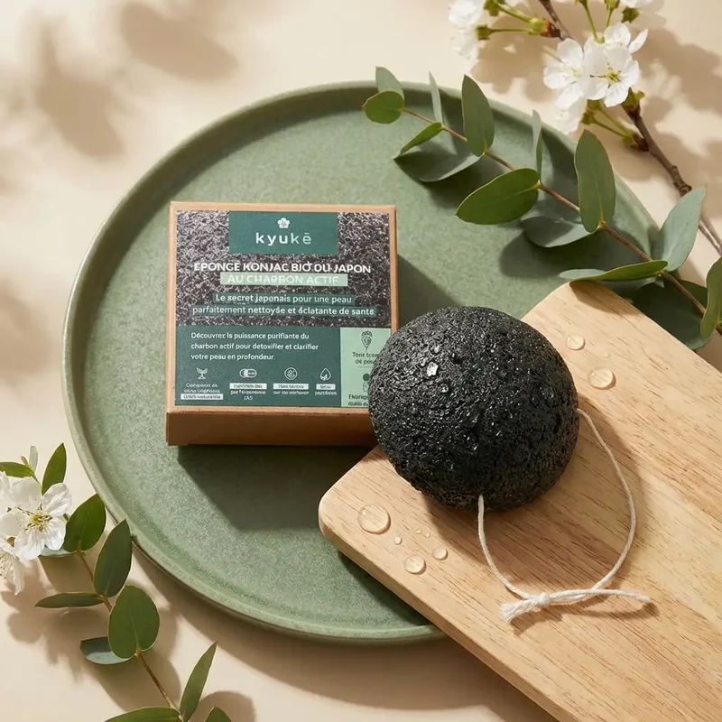 Éponge Konjac Bio au Charbon actif - Kyuké