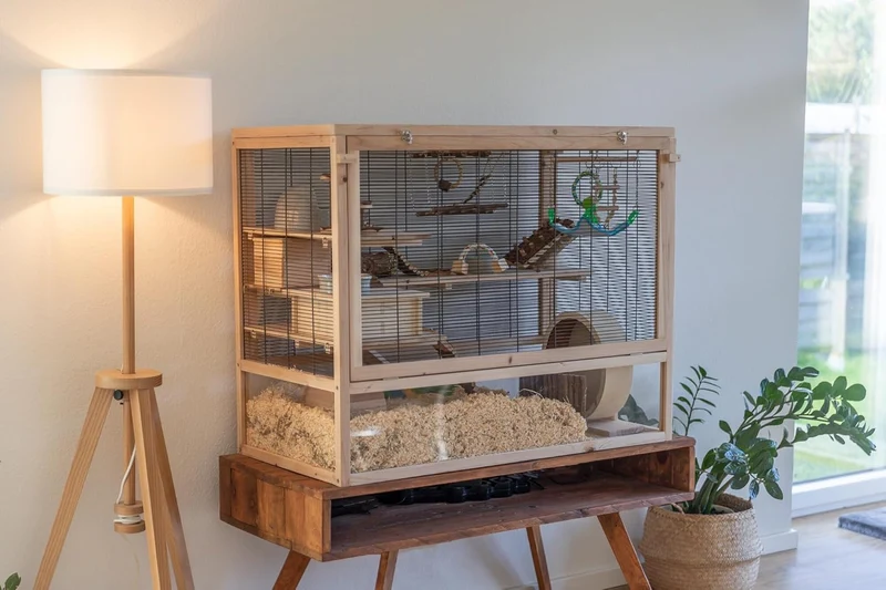 TRIXIE Roue d'exercice pour hamster en bois et liège 28 cm