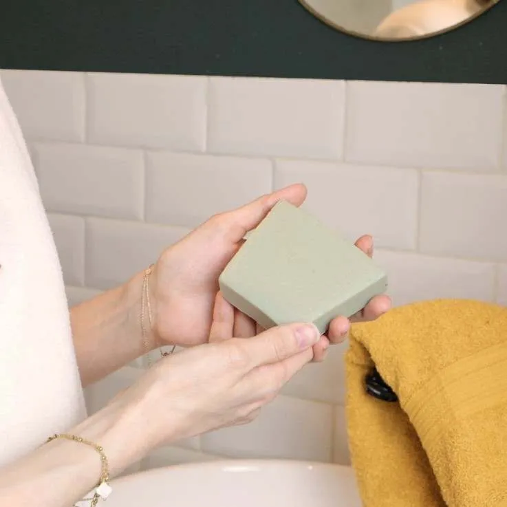 Savon pour Peaux à imperfections à l’huile de Baies de Laurier - 100 g - Comme Avant