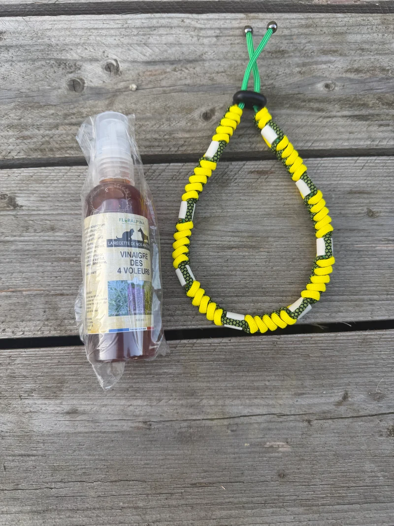 Pack anti-parasitaire (collier anti-tiques naturel + vinaigre des 4 voleurs)