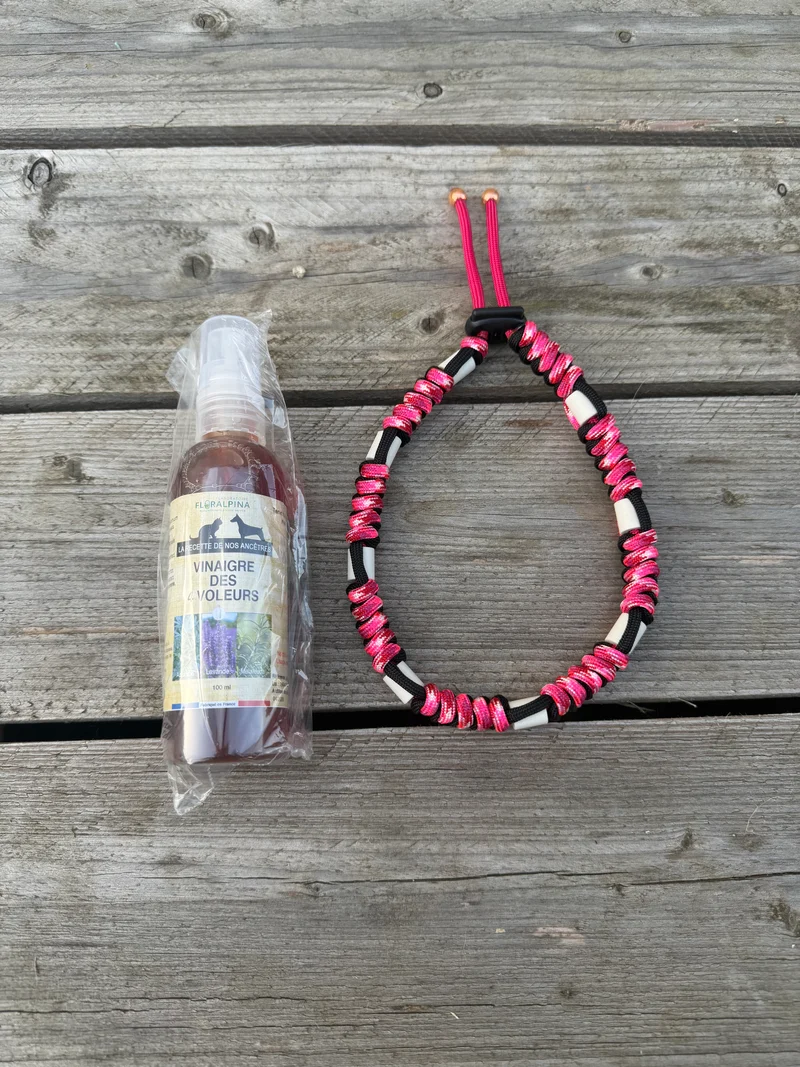 Pack anti-parasitaire (collier anti-tiques naturel + vinaigre des 4 voleurs)