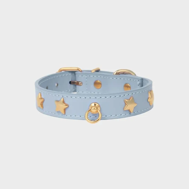 COLLIER EN CUIR POUR CHIEN - BLEU CIEL "NARA" AVEC CLOUS DORÉS ÉTOILE