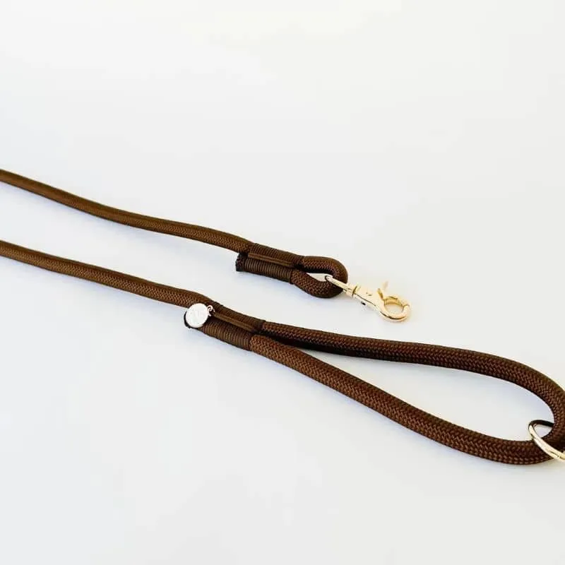 LAISSE EN CORDE POUR CHIEN - MARRON CHOCOLAT