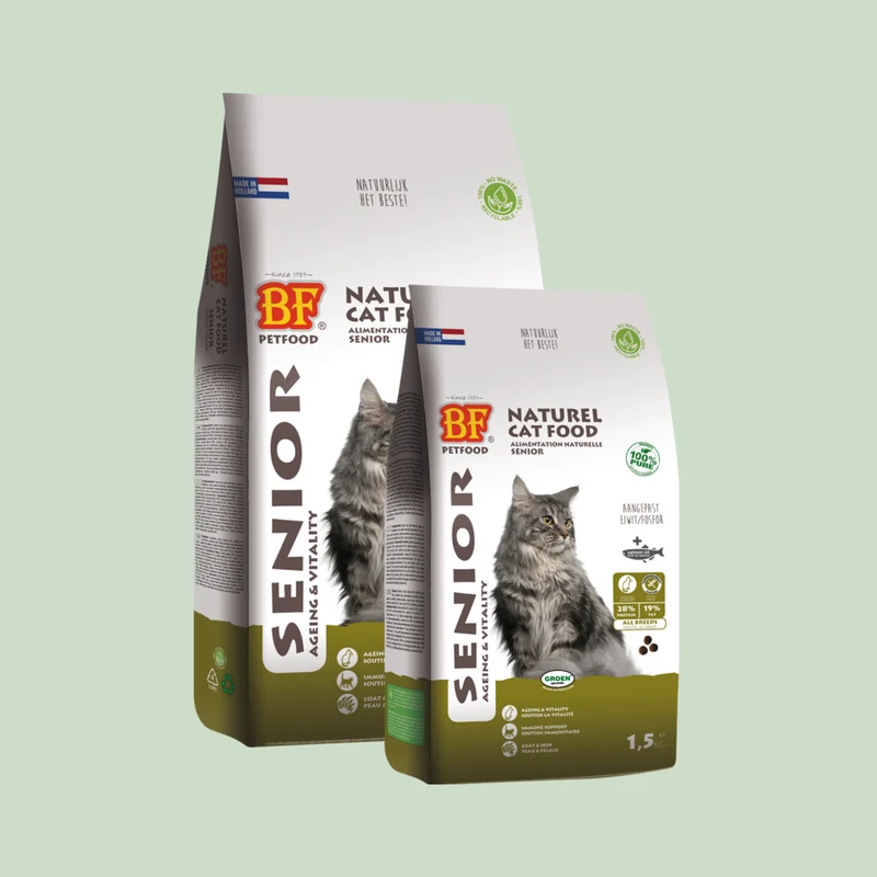 Croquettes pour chat senior