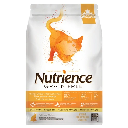 Aliment Nutrience Sans grains pour chats, Dinde, poulet et hareng